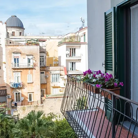 Apartment Le Rondini Della Pietrasanta Naples