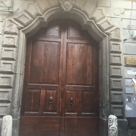 Le Rondini Della Pietrasanta Naples